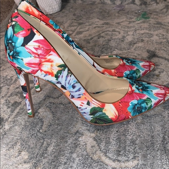 jessica simpson floral heels